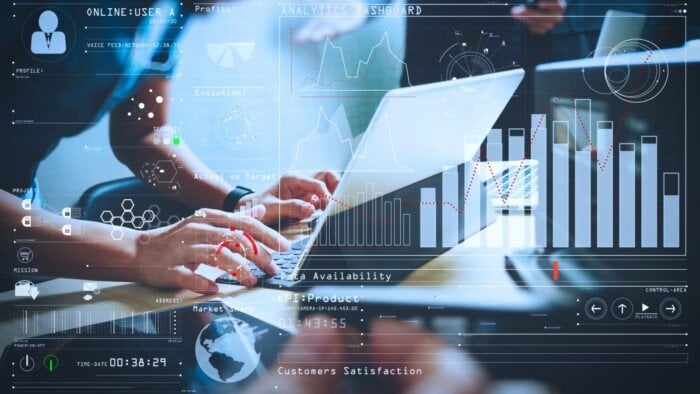 كامل توفيق: «مبادرة الرواد الرقميون تعزز مهارات الشباب في تكنولوجيا المعلومات وتدعم الاقتصاد» كامل توفيق: «مبادرة الرواد الرقميون تعزز مهارات الشباب في تكنولوجيا المعلومات وتدعم الاقتصاد»