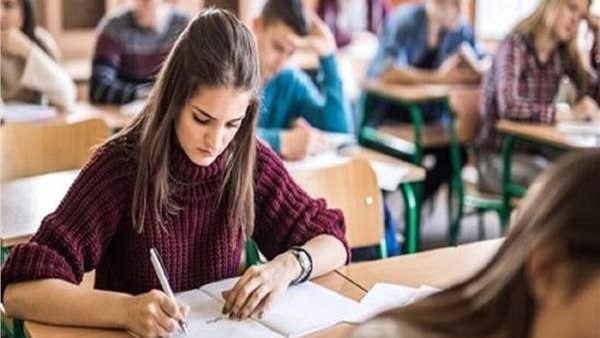 التعليم تعلن جدول إتاحة النماذج الاسترشادية لـ امتحانات الثانوية العامة التعليم تعلن جدول إتاحة النماذج الاسترشادية لـ امتحانات الثانوية العامة