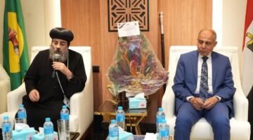 احتفالات عيد القيامة بإيبارشية أبو قرقاص بحضور المحافظ .. صور