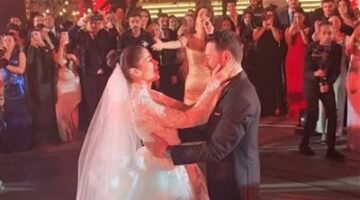 كيف استقبل أحمد زاهر عدم حضور تامر حسني حفل زفافه ابنته؟