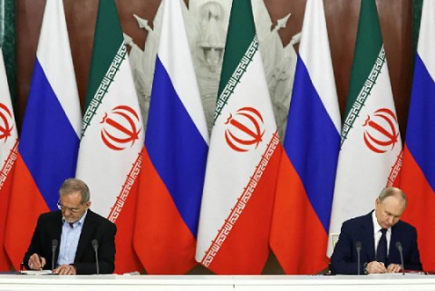 موسكو وطهران تتوقعان ارتفاعا شديدا في المبادلات التجارية بينهما موسكو وطهران تتوقعان ارتفاعا شديدا في المبادلات التجارية بينهما