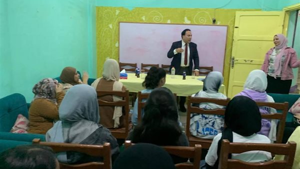 جامعة قناة السويس تناقش تعزز قيم الولاء والانتماء بدار الرحمة للبنات جامعة قناة السويس تناقش تعزز قيم الولاء والانتماء بدار الرحمة للبنات