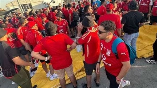 الاهلى وضن داونز فى دورى الابطال.. جماهير الاحمر تتوافد على ستاد القاهرة الاهلى وضن داونز فى دورى الابطال.. جماهير الاحمر تتوافد على ستاد القاهرة