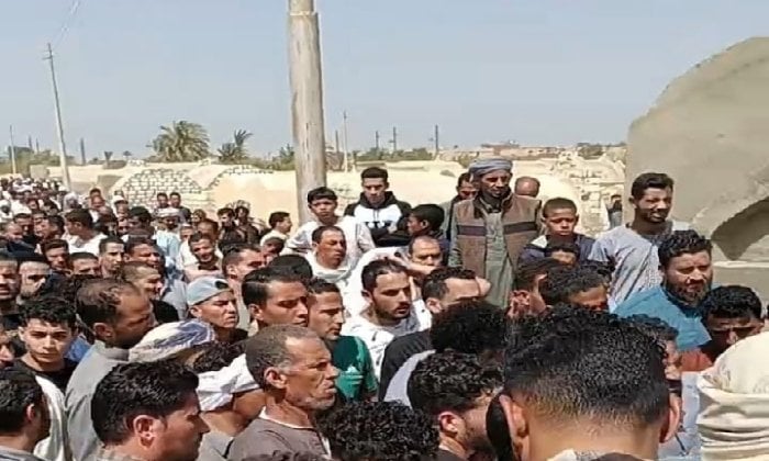 تشييع جثامين 7 ضحايا من الفيوم في حادث مروع بدول ليبيا تشييع جثامين 7 ضحايا من الفيوم في حادث مروع بدول ليبيا