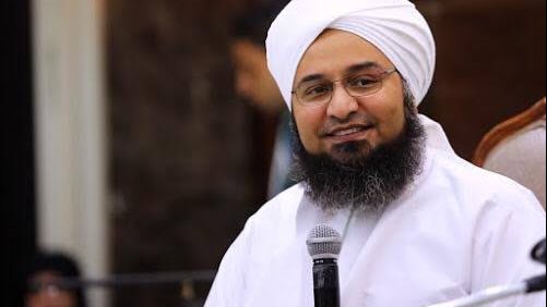 بيان عاجل لـ الحبيب علي الجفري بعد اجتزاء تصريحاته عن فلسطين والجهاد بيان عاجل لـ الحبيب علي الجفري بعد اجتزاء تصريحاته عن فلسطين والجهاد