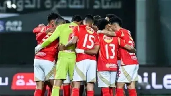 طاهر وجراديشار يقودان تشكيل الأهلي أمام صن داونز في إياب نصف النهائي طاهر وجراديشار يقودان تشكيل الأهلي أمام صن داونز في إياب نصف النهائي