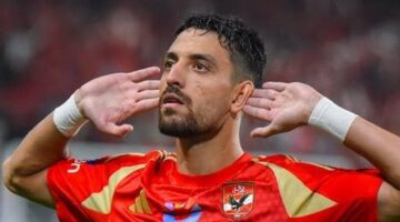 تسديدة صاروخية.. الأهلي يتقدم على صن داونز بهدف طاهر محمد طاهر