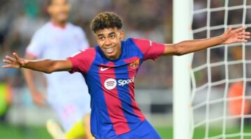 وليد الركراكي يكشف كواليس المحادثات مع لامين يامال وإبراهيم دياز للانضمام للمغرب
