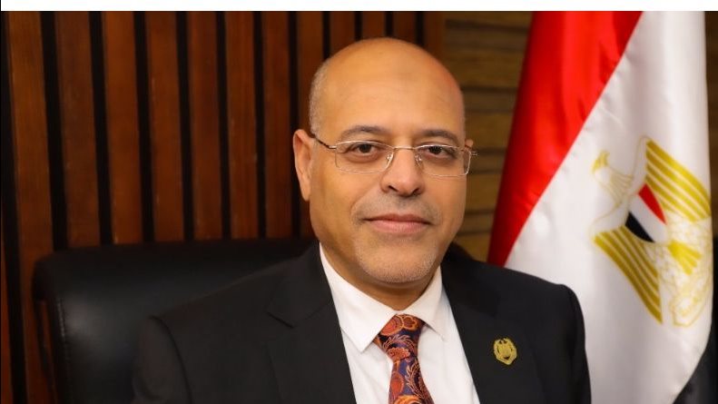 جبران: زمن التقاضي في المحاكم العمالية بقانون العمل الجديد لن يزيد عن 3 أشهر جبران: زمن التقاضي في المحاكم العمالية بقانون العمل الجديد لن يزيد عن 3 أشهر