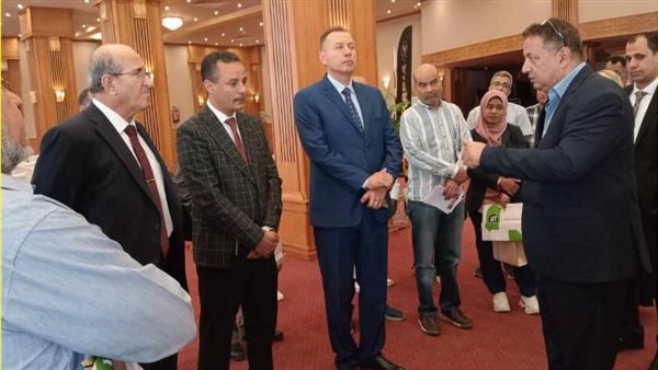 الزراعة تستعرض إنجازات الدولة في مجال صناعة الدواجن الزراعة تستعرض إنجازات الدولة في مجال صناعة الدواجن