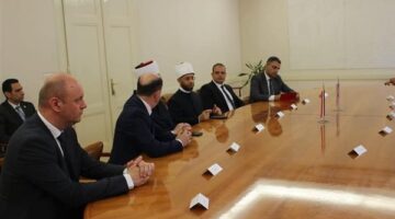 وزير الأوقاف يشيد بالعلاقات القوية بين مصر وكرواتيا