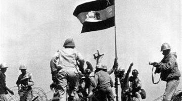 في عيد تحرير سيناء.. هند صبري: المكان اللي برتاح فيه.. وشام الذهبي: بفديكي بروحي يا أغى مكان