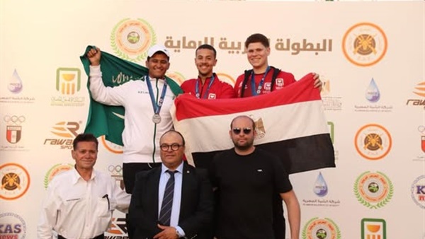 محمد أيمن يفوز بذهبية الاسكيت للناشئين برقم قياسي جديد في البطولة العربية للرماية