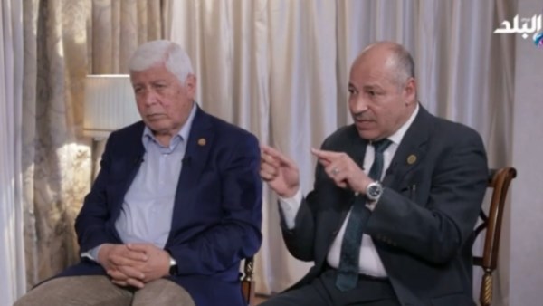 عادل العمدة: شجر سيناء مروي بدماء الشهداء ولن ننسى بطولاتهم عادل العمدة: شجر سيناء مروي بدماء الشهداء ولن ننسى بطولاتهم