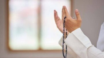 حكم ترديد أذكار ختم الصلاة بالدلائل من السنة