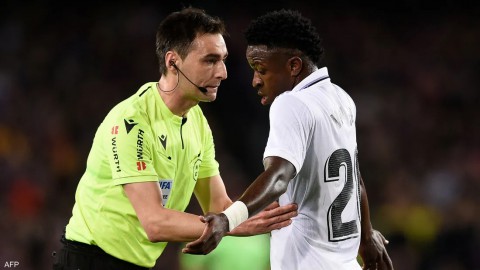 بعد بكاء حكم نهائي كأس إسبانيا.. “بيان ناري” من ريال مدريد بعد بكاء حكم نهائي كأس إسبانيا.. “بيان ناري” من ريال مدريد