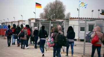 اليونان ترفض اللجوء من لاجئين توجهوا إلى ألمانيا