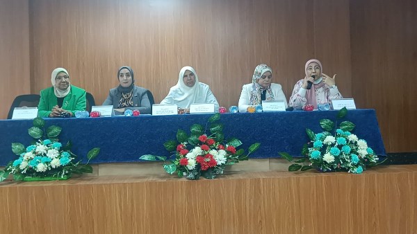 جامعة الوادى الجديد تطلق ندوات للتعريف بالمبادرة الرئاسية “دوي” جامعة الوادى الجديد تطلق ندوات للتعريف بالمبادرة الرئاسية “دوي”