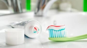 دراسة تحذر .. معاجين الأسنان تحتوي على خطر للأطفال والكبار