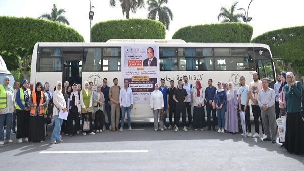 جامعة القاهرة تواصل العطاء: قافلة تنموية تخدم 1900 مواطن جامعة القاهرة تواصل العطاء: قافلة تنموية تخدم 1900 مواطن