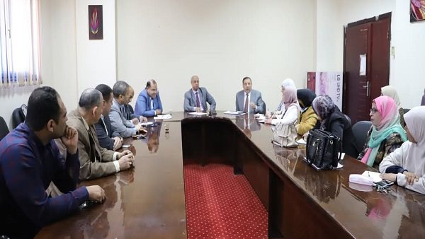 جامعة سوهاج تسبق الاعتماد: زيارة محاكاة مكثفة بكلية التربية جامعة سوهاج تسبق الاعتماد: زيارة محاكاة مكثفة بكلية التربية