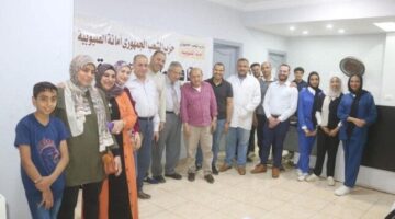 إقبال جماهيري كبير على قافلة حزب "الشعب الجمهوري" الطبية بقليوب
