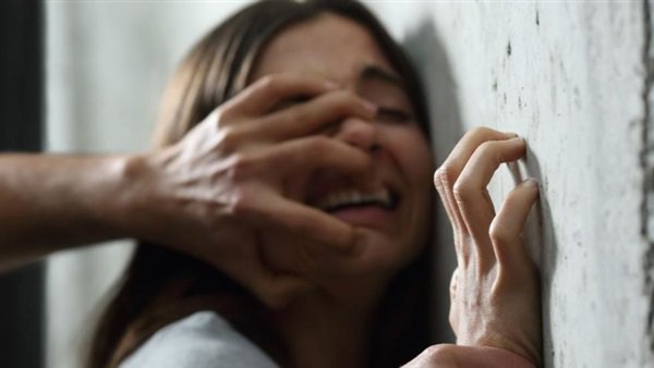 ضبط عامل اعتدى على زميلته بالضرب في مطعم بمدينة نصر