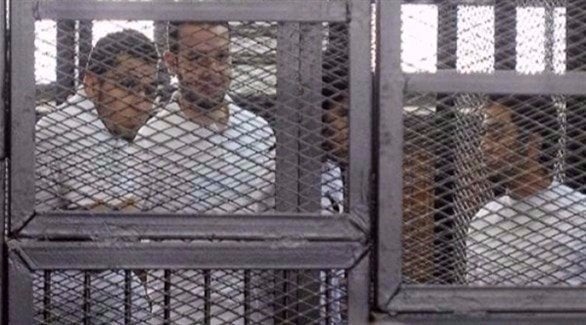 وسط انتشار أمني.. بدء محاكمة 64 متهمًا في قضية «خلية القاهرة الجديدة» وسط انتشار أمني.. بدء محاكمة 64 متهمًا في قضية «خلية القاهرة الجديدة»