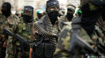 قيادي بـ”حماس” يؤكد استعداد الحركة قبول “صفقة” مع إسرائيل لإنهاء الحرب وإطلاق سراح الرهائن وهدنة لمدة 5 سنوات
