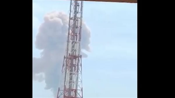 وكالة تسنيم : انفجار ضخم لم تعرف أسبابه في ميناء بندر عباس جنوب غربي إيران ـ فيديو وكالة تسنيم : انفجار ضخم لم تعرف أسبابه في ميناء بندر عباس جنوب غربي إيران ـ فيديو