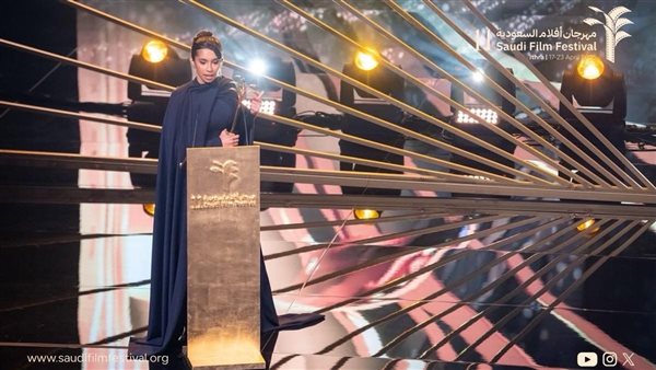 “سلمى وقمر” يفوز بجائزة النخلة الذهبية لأفضل فيلم في مهرجان أفلام السعودية “سلمى وقمر” يفوز بجائزة النخلة الذهبية لأفضل فيلم في مهرجان أفلام السعودية