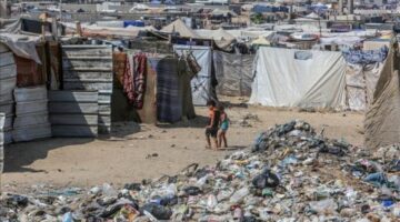غزة.. الأونروا تحذر من انتشار الأمراض جراء تراكم النفايات