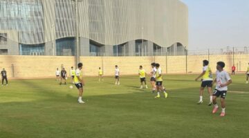 المنتخب الوطني تحت 20 سنة بالزي التقليدي أمام جنوب إفريقيا بافتتاح كأس الأمم