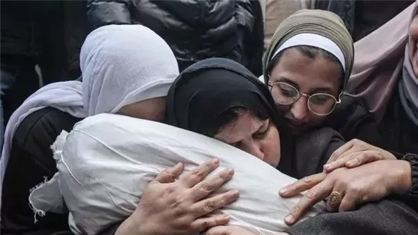56 شهيدًا و108 مصابين جراء العدوان الإسرائيلي على غزة خلال 24 ساعة 56 شهيدًا و108 مصابين جراء العدوان الإسرائيلي على غزة خلال 24 ساعة