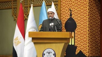 ‏رئيس جامعة الأزهر يدعو كليات الشريعة لإنشاء مقررات فقهية للكليات الجديدة