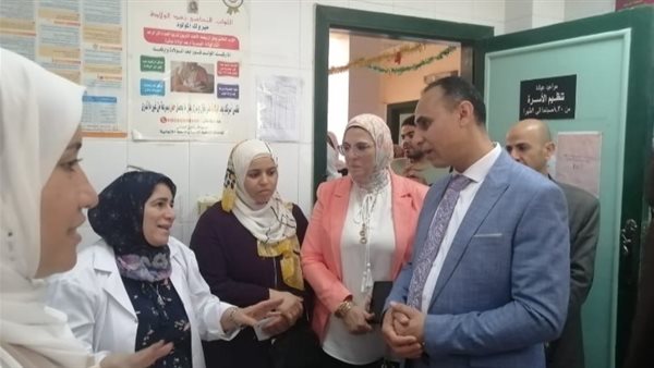 إطلاق شارة بدء الحملة التنشيطية لتقديم خدمات تنظيم الأسرة والصحة الانجابية بالشرقية إطلاق شارة بدء الحملة التنشيطية لتقديم خدمات تنظيم الأسرة والصحة الانجابية بالشرقية