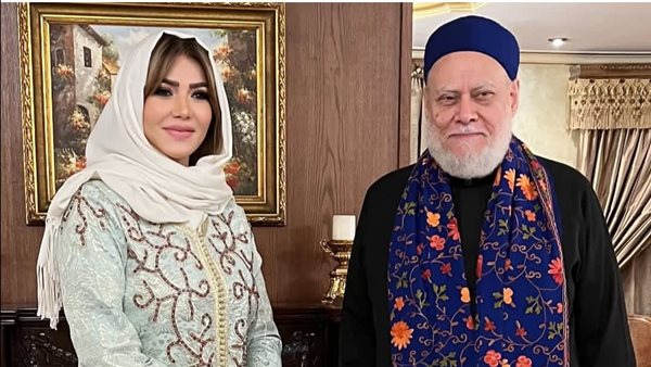 خاص| لقاء سويدان: مولانا علي جمعة شيخي.. وأتلقى منه الأوراد خاص| لقاء سويدان: مولانا علي جمعة شيخي.. وأتلقى منه الأوراد