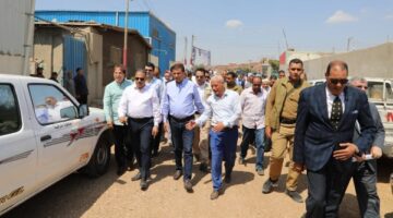 وزير الزراعة يفتتح موسم حصاد القمح بالشرقية