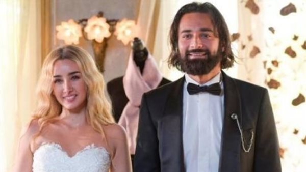 “مفيش حاجة بتستخبى”.. أحمد حاتم يحسم جدل ارتباطه عاطفيا بالفنانة هنا الزاهد “مفيش حاجة بتستخبى”.. أحمد حاتم يحسم جدل ارتباطه عاطفيا بالفنانة هنا الزاهد