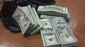 براءة 3 أشخاص من تهمة الاتجار في النقد الأجنبي.. اعرف السبب