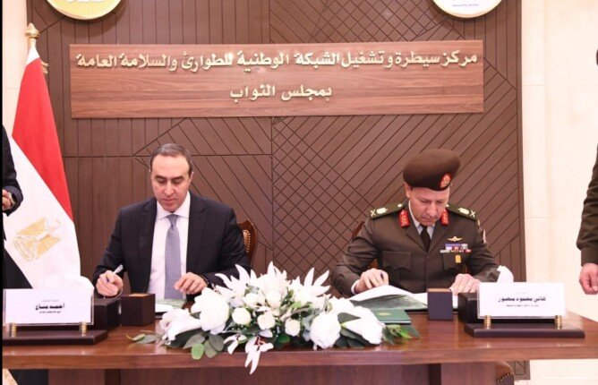بالتعاون مع القوات المسلحة.. «النواب» يفتتح مركز السيطرة والتشغيل للشبكة الوطنية للطوارئ بالتعاون مع القوات المسلحة.. «النواب» يفتتح مركز السيطرة والتشغيل للشبكة الوطنية للطوارئ