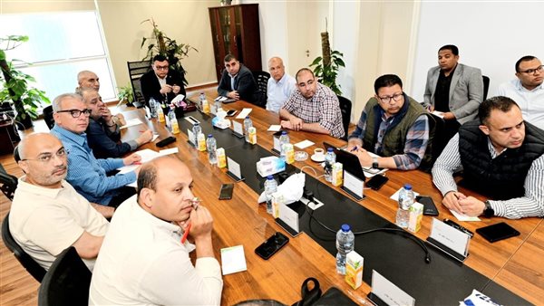 وزير الإسكان يوجه بإعداد تقرير أسبوعي بموقف التسليمات الخاصة بوحدات العلمين الجديدة وزير الإسكان يوجه بإعداد تقرير أسبوعي بموقف التسليمات الخاصة بوحدات العلمين الجديدة