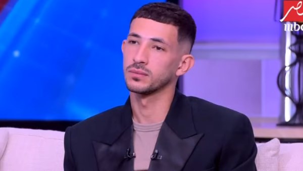 أحمد فتوح: بطلت السهر وبقوم من النوم 12 ظهراً أحمد فتوح: بطلت السهر وبقوم من النوم 12 ظهراً
