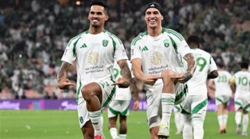 الأهلي يتخطى بوريرام ويواجه الهلال في نصف نهائي أبطال آسيا