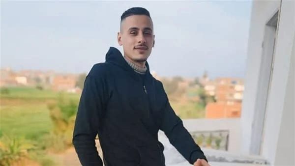 تفاصيل مقتل شاب طعنًا لـ«بيعه بسعر أقل» في سوق السمك بكفر الشيخ تفاصيل مقتل شاب طعنًا لـ«بيعه بسعر أقل» في سوق السمك بكفر الشيخ