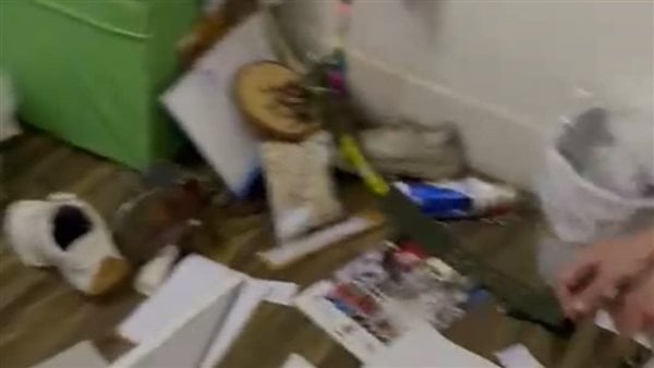 بسبب قطة.. طبيبة بيطرية تتهم سيدة وابنتها بتحطيم عيادتها والاعتداء عليها وإصابة مساعدتها بسبب قطة.. طبيبة بيطرية تتهم سيدة وابنتها بتحطيم عيادتها والاعتداء عليها وإصابة مساعدتها