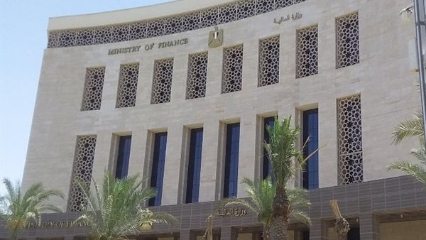 دون محاسبة عما سبق.. المالية: حزمة التسهيلات الضريبية الجديدة فرصة ذهبية للممولين لتسوية أوضاعهم دون محاسبة عما سبق.. المالية: حزمة التسهيلات الضريبية الجديدة فرصة ذهبية للممولين لتسوية أوضاعهم