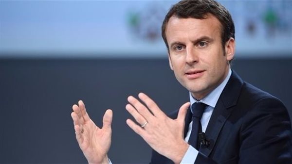 ماكرون: سنعمل على رفع العقوبات الأوروبية تدريجيا عن سوريا ماكرون: سنعمل على رفع العقوبات الأوروبية تدريجيا عن سوريا