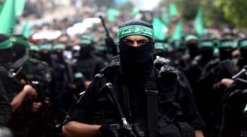 حماس: أنباء موافقتنا على سحب السلاح كاذبة.. والحركة وجدت لتقاوم الاحتلال