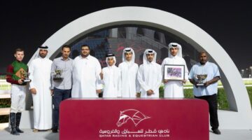 &quot;كمكيت&quot; تحصد كأس الغارية للخيل المهجنة الأصيلة